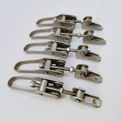 Metallstempelrohr-Klemmbefestigungen Edelstahl 304 Fass-Klemmschnalle